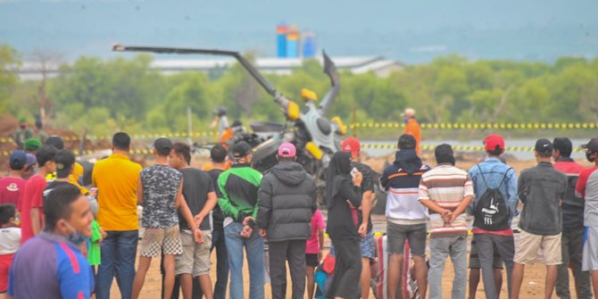 Peristiwa Jatuhnya Helikopter MI-17 milik TNI AD di Kawasan Industri Kendal Diwarnai Momen Menegangkan, Warga Dengar Ledakan Saat Helikopter TNI Jatuh di Kendal