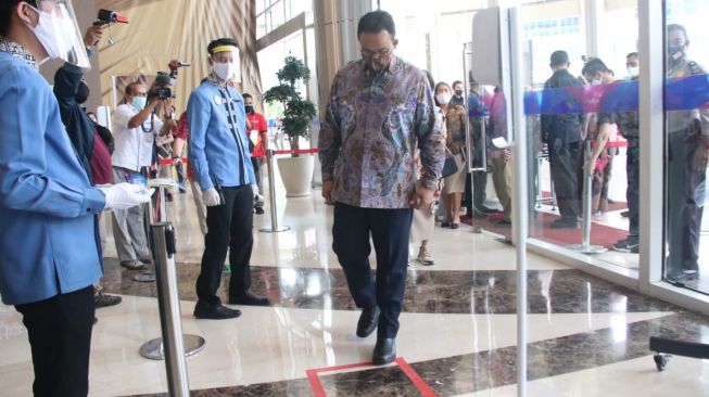 PSBB Transisi, Jadwal Kerja Karyawan di Jakarta Dibagi Dua Shift, 'Minimal Selisih Tiga Jam'