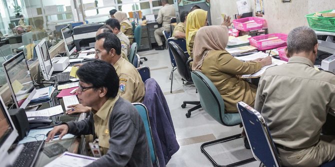 Tidak Semua ASN yang Berkerja di Pemkot Bogor Dibolehkan Masuk Kantor, ASN Bogor Usia 50 Tahun, Hamil dan Punya Penyakit Bawaan Wajib Kerja dari Rumah
