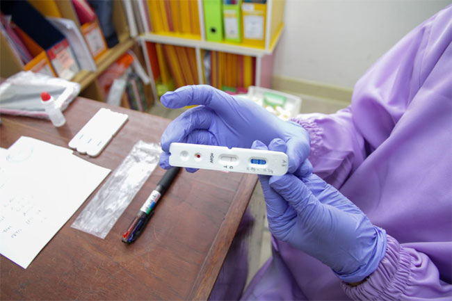 Pemprov Jabar Mengklaim Pengetesan Virus Corona Metode PCR Atau Swab test Sudah Melampaui Standar WHO