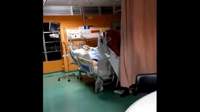 VIRAL VIDEO Wanita Histeris di RS Menyebut Dirinya Iblis, Banting Kursi dan Tinju Kasur Pasien