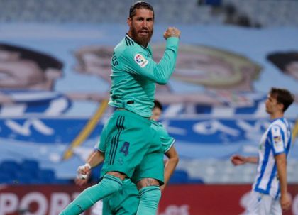 Mencetak Gol Ke Gawang Real Sociedad dan Bikin Rekor, Sergio Ramos Justru Cedera