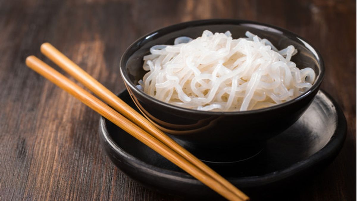 Bagi Kalian yang Suka Makanan Jepang Pasti Sudah Tak Asing Dengan Mi Shirataki, Berikut Resep Bikin Sup Mi Shirataki ala Jepang, Rasanya Mantapp !!