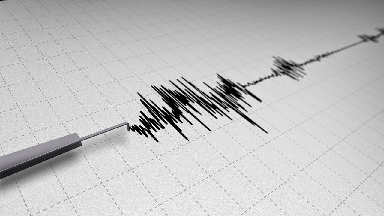 Di Blitar Jawa Timur Baru Saja Terjadi Gempa, Gempa Berkekuatan 5,3 SR Mengguncang Pada Dini Hari Tadi, 'Ponorogo Goyang-goyang'