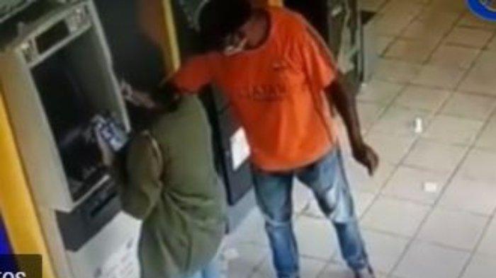 VIRAL di Media Sosial, Sebuah Video Menunjukkan Penipuan Terekam CCTV di Sebuah ATM, Wanita Jadi Korban Diduga Uangnya Dirampok