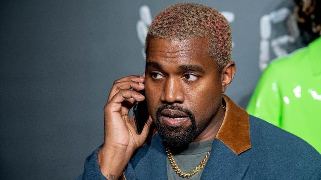 Kanye West Merasa Pernah Kena Corona dan Khawatir Soal Vaksin