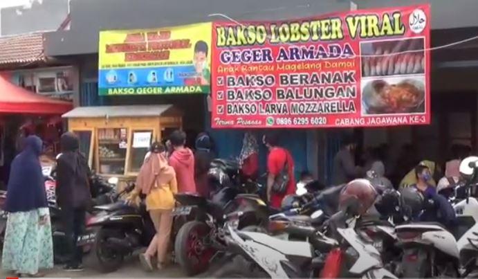 Viral di Media Sossial Bakso Lobster di Kabupaten Bekasi, Pembeli Rela Antre Berjam - Jam