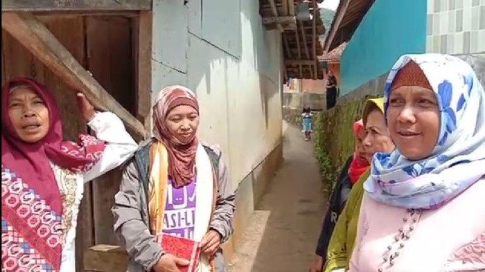 Sarang Tawon yang Sempat Menewaskan Dua Emak - Emak Warga Cilongkeang Kabupaten Tasikmalaya, Akhirnya Berhasil Dimusnahkan