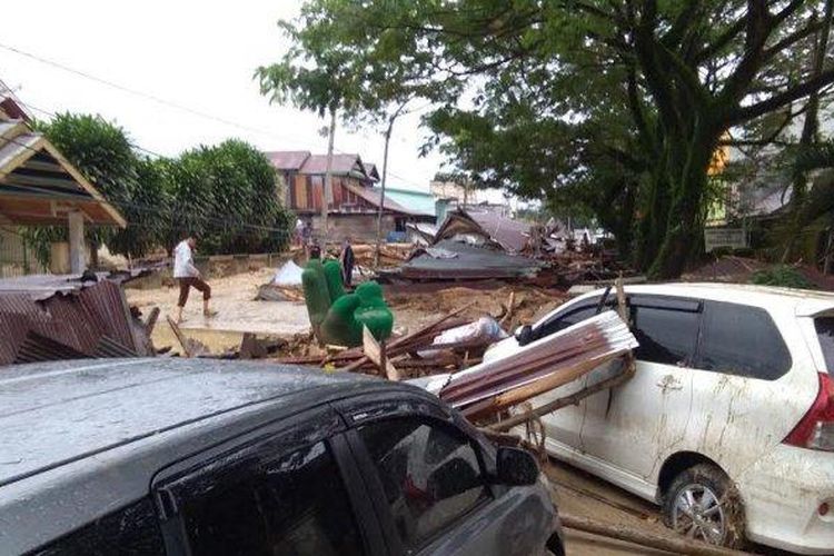 Lima Orang Tewas akibat Banjir Bandang Masamba 