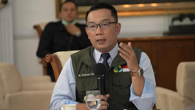 Gubernur Jawa Barat Menunggu Alokasi Anggaran dari Pemerintah Pusat Untuk Pelakasanaan Rapid Test Virus Corona di Pondok Pesantren