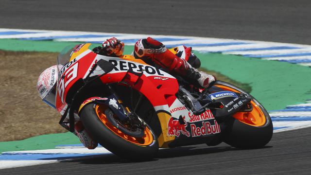 Alami Crash, Pembalap Repsol Honda (Marc Marquez) Mengalami Cedera Lengan, Terancam Absen di Seri Kedua MotoGP