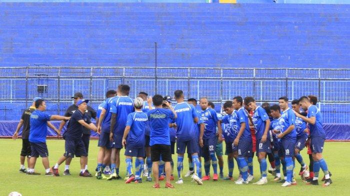 Liga 1 Akan Digerlar Kembali Bulan Oktober, Persib Bandung Tak Kunjung Gelar Latihan Bersama, ini Penyebabnya