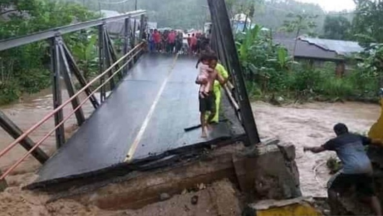 Pasca Banjir dan Tanah Longsor di Kabupaten Bolaang Mongondouw Selatan, Pemprov Sulut Pastikan Stok Kebutuhan Pokok Tetap Aman