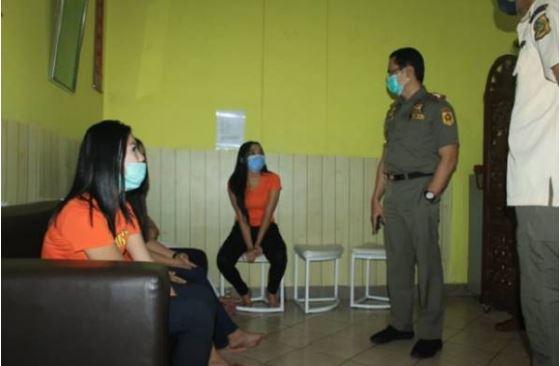 Satpol PP Kabupaten Bogor Menggrebek Belasan Tempat Usaha Panti Pijat, Terapis Dipulangkan ke Daerah Asal