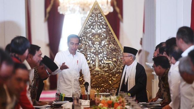 Jokowi, Menteri, dan Ketua DPR Tak Dapat Gaji ke-13