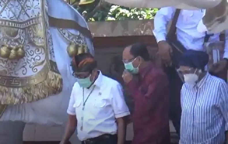 Gubernur Bali Wayan Koster Menggelar Pertemuan Tertutup Dengan Menkumham dan Menlu, Bahas Pembukaan Pariwisata Bali