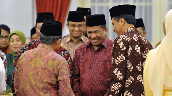 Jokowi Jawab Polemik Bintang Mahaputera untuk Fadli dan Fahri