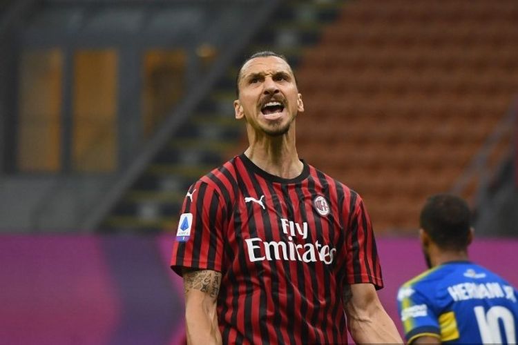AC Milan Perpanjang Kontrak Zlatan Ibrahimovic, Melepas Nomor 21