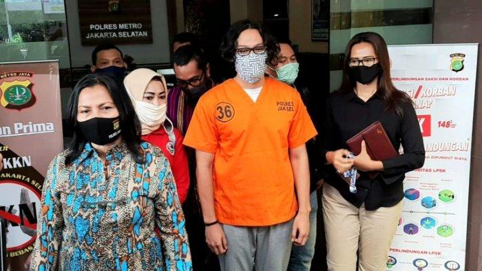 Dwi Sasono Akan Menjalani Sidang Perdana Kasus Penyalahgunaan Narkotika di PN Jaksel Hari ini 