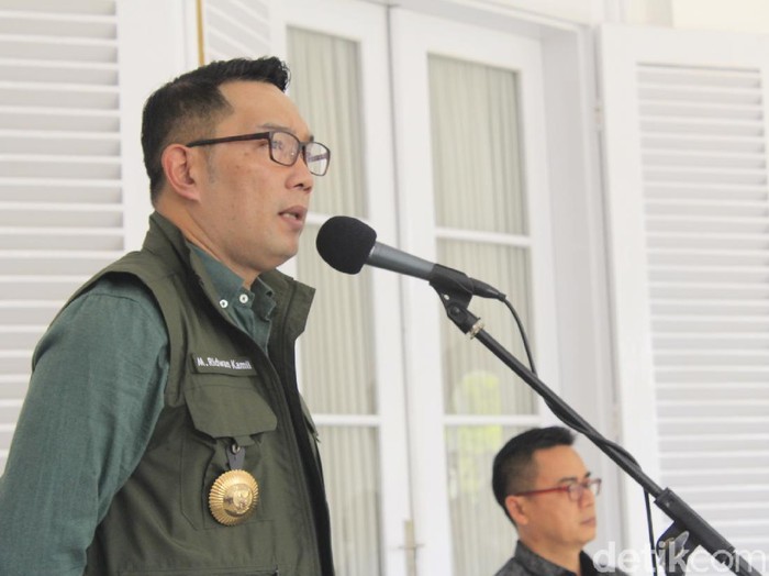 Ridwan Kamil Minta Perusahaan Siapkan Fasilitas Isolasi Mandiri untuk Pegawainya yang Positif Corona