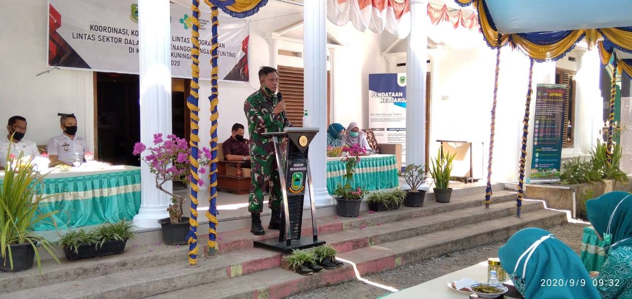 TNI Manunggal KB-Kes Di Poskesdes Wanasaraya