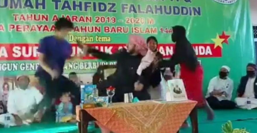 UPDATE FAKTA Penusukan Syekh Ali Jaber di Lampung, Motif Penyerangan Hingga Mendapat 10 Jahitan