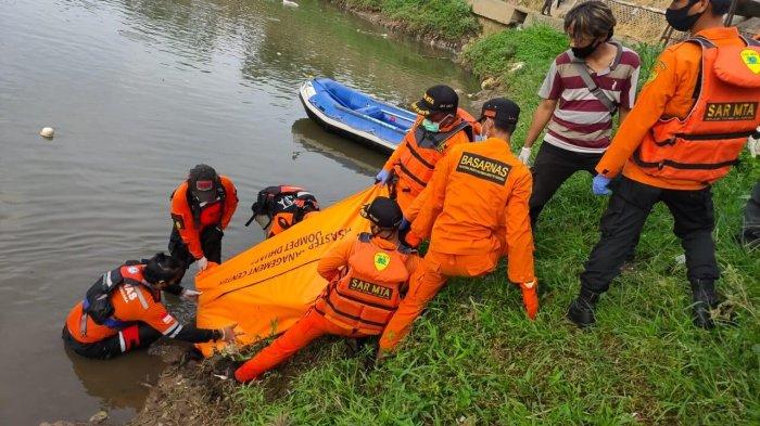 Asyik Berenang, Remaja 16 Tahun Ditemukan Tewas Tenggelam di Kali Ciliwung