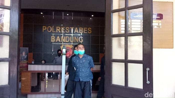Sempat Diduga Mengidap Gangguan Jiwa, Pelaku Perusakan Masjid di Kawasan Dago Bandung Terancam 2 Tahun Penjara