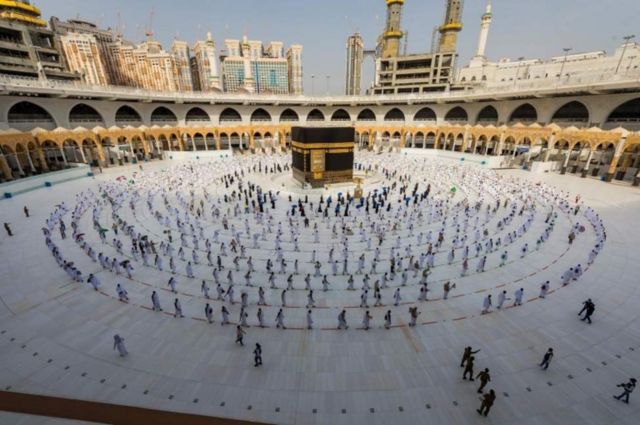 Arab Saudi Akan Menerima Jemaah Umrah Kembali Setelah Dihentikan Sejak Maret Lalu Akibat Pandemi Covid-19, Begini Persiapan Masjidil Haram Terima Jemaah