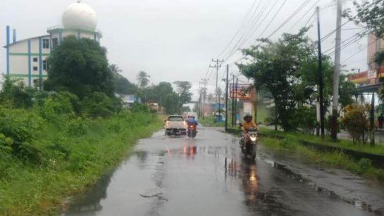 Hujan Lebat Disertai Petir Masih Terus Terjadi di Sebagian Wilayah Sulut