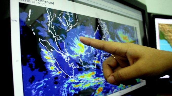 BMKG Mengimbau Masyarakat Waspada Terhadap Cuaca Ekstrem, Cuaca Ekstrem Intai Sejumlah Wilayah di Indonesia