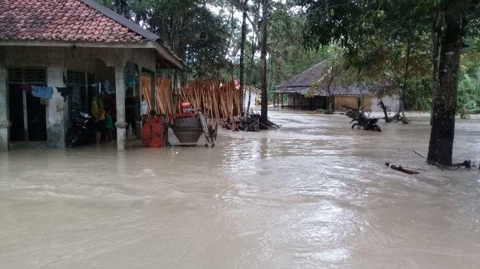 Update Banjir Bandang Cianjur, Tiga Anak Hilang dan Satu Orang Dikabarkan Meninggal