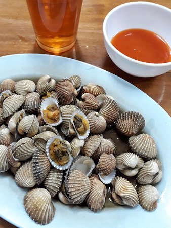 Berikut Cara Memasak Seafood Rebus agar Tak Amis, Lebih Nikmat Pakai Sambal Kacang Nanas