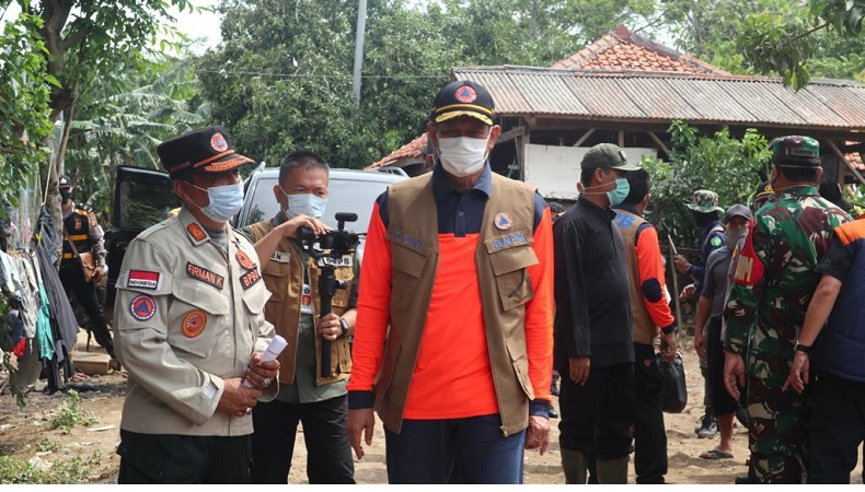Antisipasi Bencana Hidrometeorologi, Doni Monardo Tinjau Nol Kilometer Sungai Ciliwung