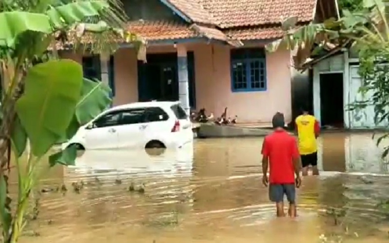Hujan Deras Mengguyur Kabupaten Purworejo, Ratusan Rumah Terendam Banjir