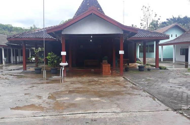 Hujan Deras Mengguyur Kabupaten Gunungkidul, Banjir Rendam Purwosari, Satu Keluarga Mengungsi