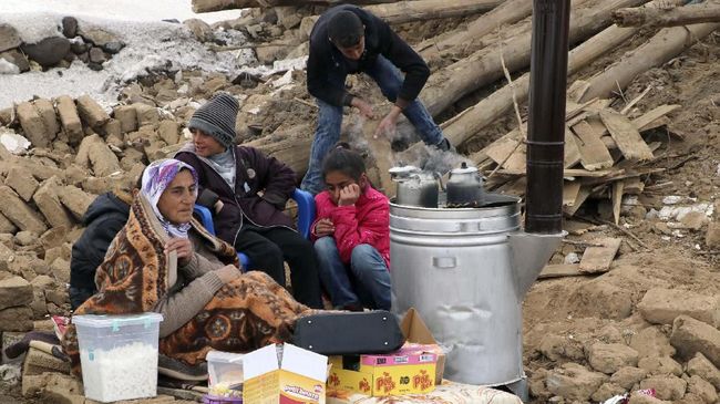 22 Meninggal, Jumlah Korban Gempa Yunani-Turki Bertambah