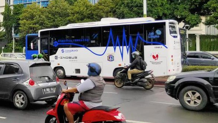 Bus Listrik INKA Mulai Diuji Coba Selama 3 Bulan di Jakarta