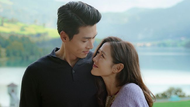 Telah Resmi Berpacaran, Berikut Beberapa Fakta Hubungan Hyun Bin dan Son Ye Jin