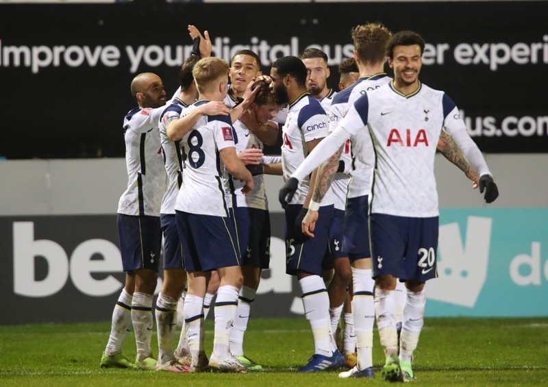Hasil Piala FA, Tottenham Hotspur Mengalahkan Tim Kasta Ke-8 Liga Inggris Dengan Skor 5-0, Remaja 16 Tahun Cetak Gol  
