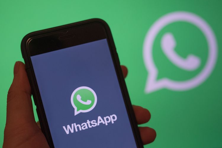 Terkait Aturan Privasi Baru, Kementerian Kominfo Akan Panggil WhatsApp