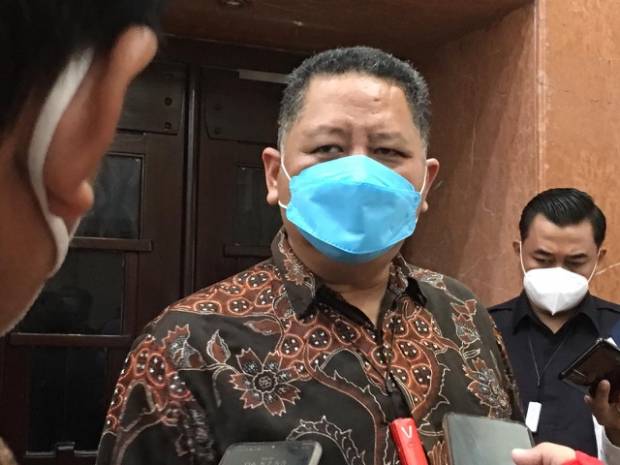 Vaksin COVID-19 Hari Ini Dikirim ke Gudang Farmasi Milik Dinkes Kota Surabaya di Jalan Kalirungkut