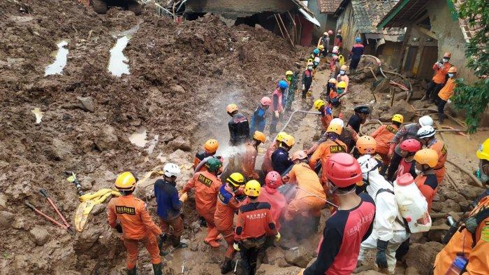 Update Longsor Cimanggung, Sudah 24 Orang Ditemukan Tewas, 16 Orang Masih Hilang