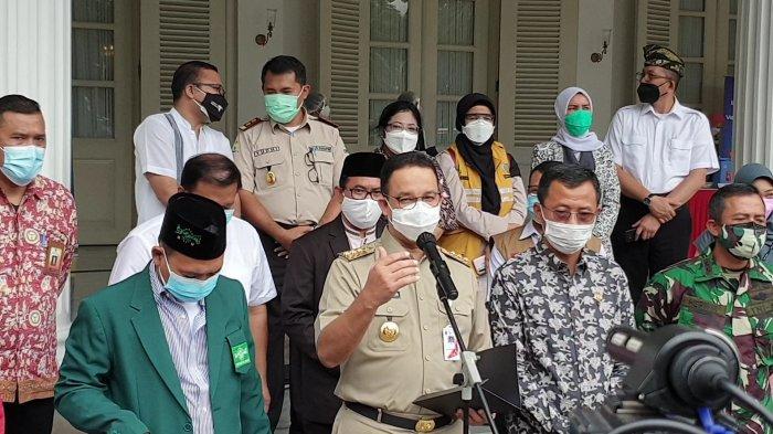 Vaksinasi Covid-19 Sudah Berjalan, Anies Baswedan Minta Warga Tak Lelah Jalankan Protokol Kesehatan