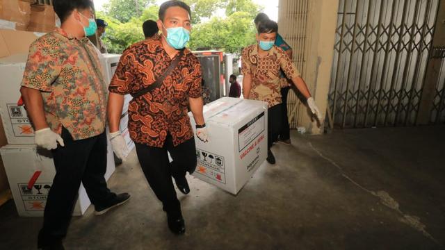 Surabaya Raya Mulai Menjalankan Vaksinasi Covid-19 