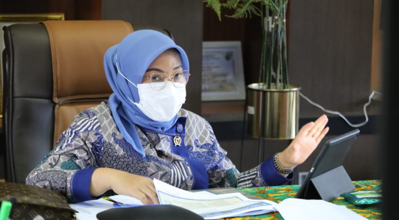 Menaker Ida Instruksikan BLK dan Balai K3 Makassar Kirim Bantuan bagi Korban Gempa Sulbar