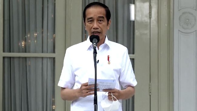 Jokowi: Aturan Turunan UU Cipta Kerja Segera Terbit