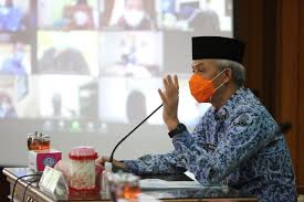 Gubernur Jawa Tengah Ganjar Pranowo Minta Aturan PPKM Setiap Daerah Sama
