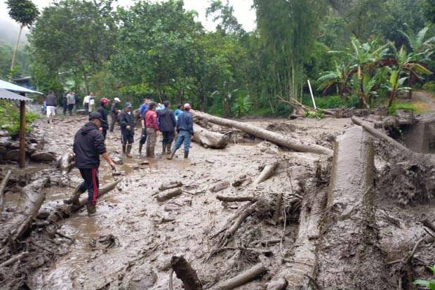 Dampak Banjir Bandang di Kawasan Gunung Mas Kabupaten Bogor, Ribuan Warga Alami Krisis Air Bersih