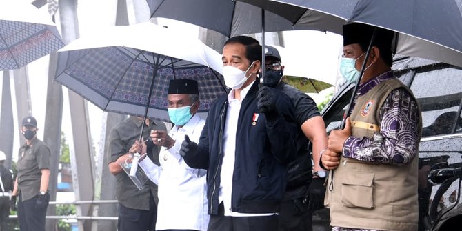 Presiden Jokowi Mengklaim Indonesia Termasuk Negara yang Bisa Mengendalikan Krisis Kesehatan dan Ekonomi